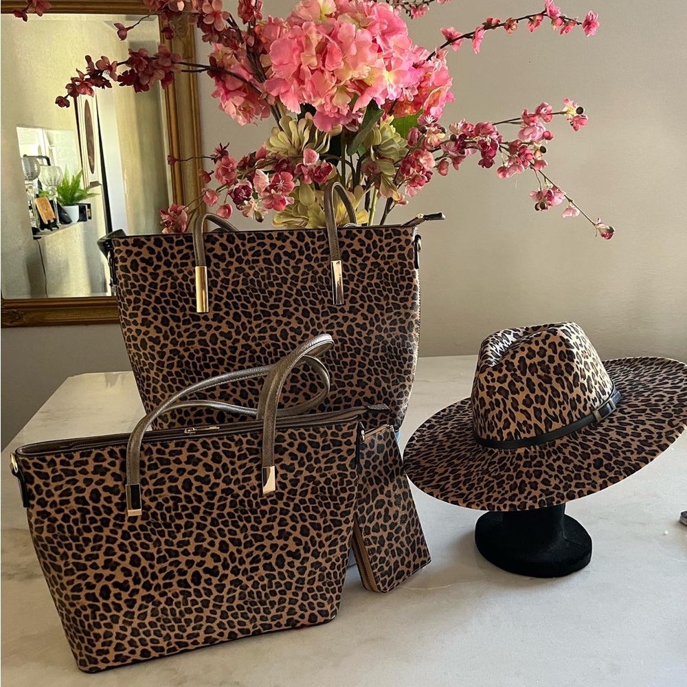 3 for shopping bag and wallet. 2 handbag set with matching wallet